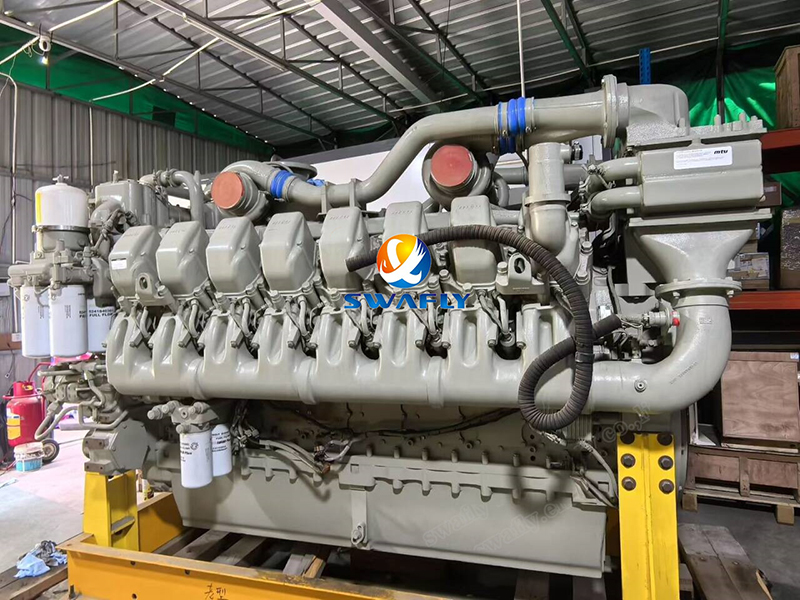 An Teastaíonn Inneall le haghaidh Trucail Mhianadóireachta Móra? Féach ar bith níos faide.