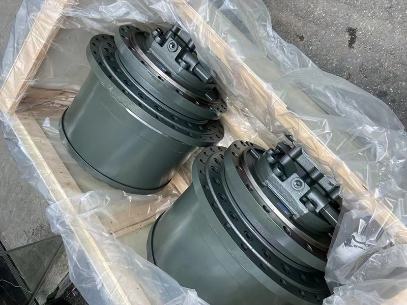 Coinnigh Do Tochaltóir 30-40 Ton ag Bogadh le Comhthionól Mótar Taistil Fíor GM60VA