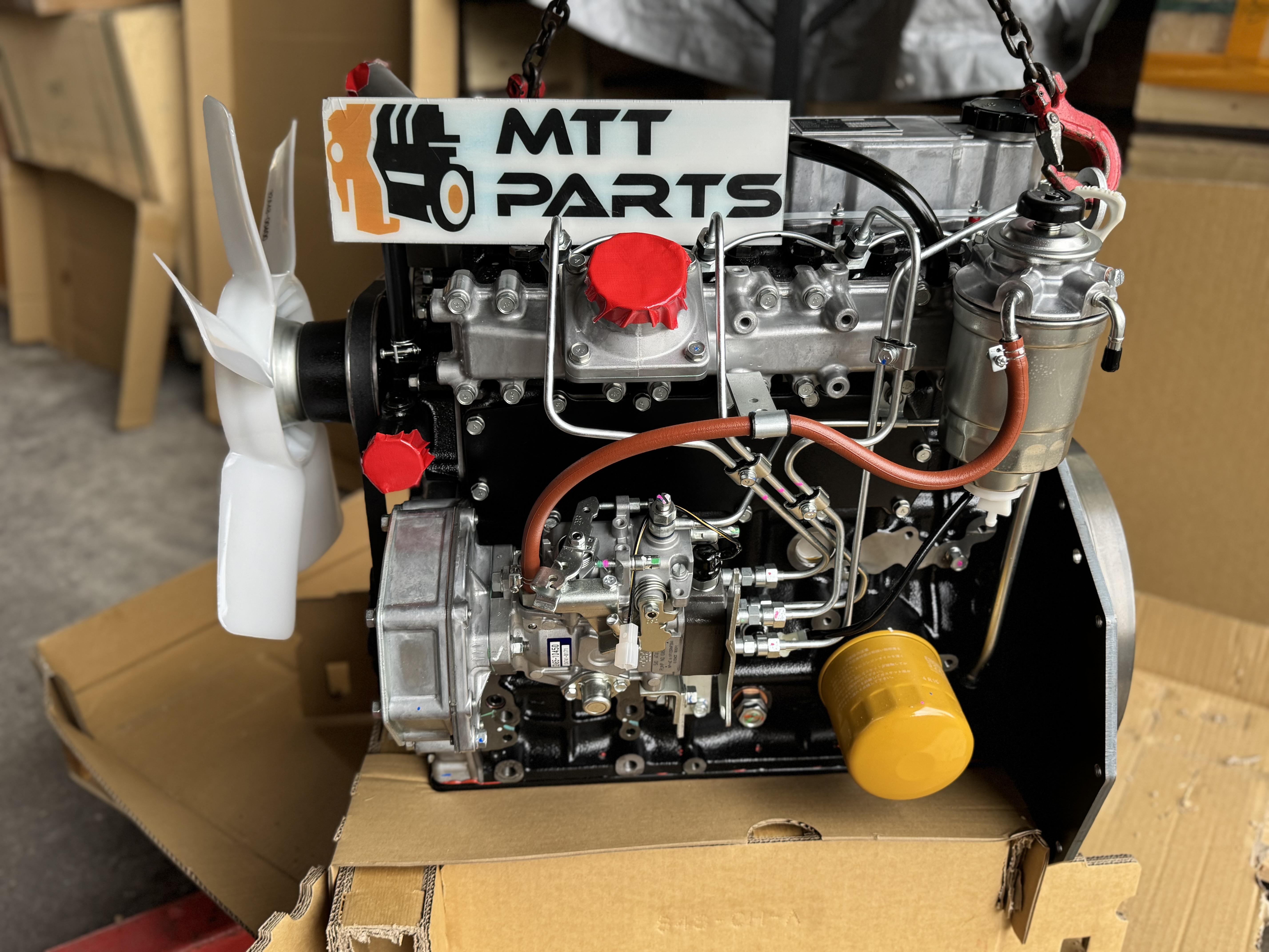 10 Inneall Mitsubishi S4S Branda Nua arna seachadadh chuig an gCustaiméir